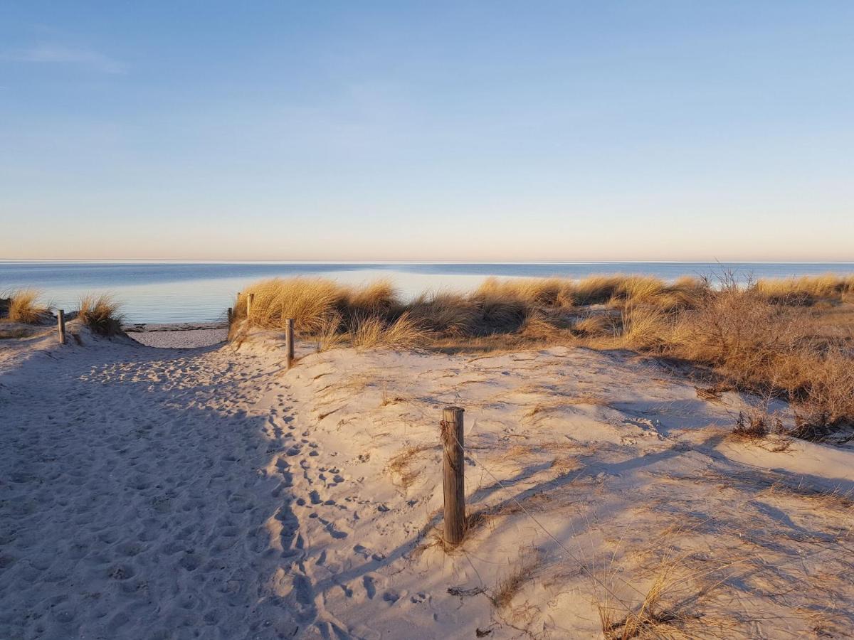 Apartment Near Beach On The Island Of Poel Esterno foto